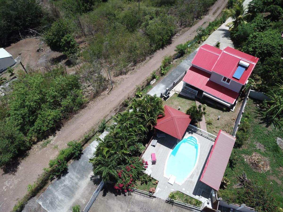 Villa Le Val De Lys-Piscine Privee Vieux-Habitants Exterior foto